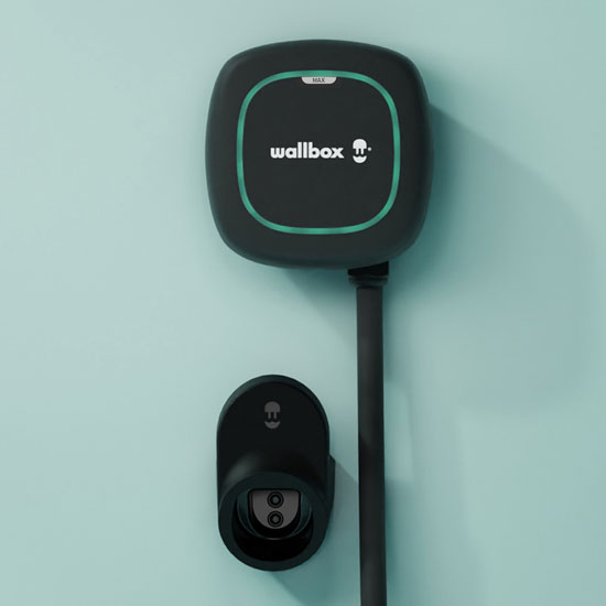 Cargador WALLBOX Pulsar MAX (7.4 -22 KW/5M/T2) Potencia de Carga: 7.4 kW. Tensión Nominal: 220v Longitud del Cable: 5 mts TIPO 2